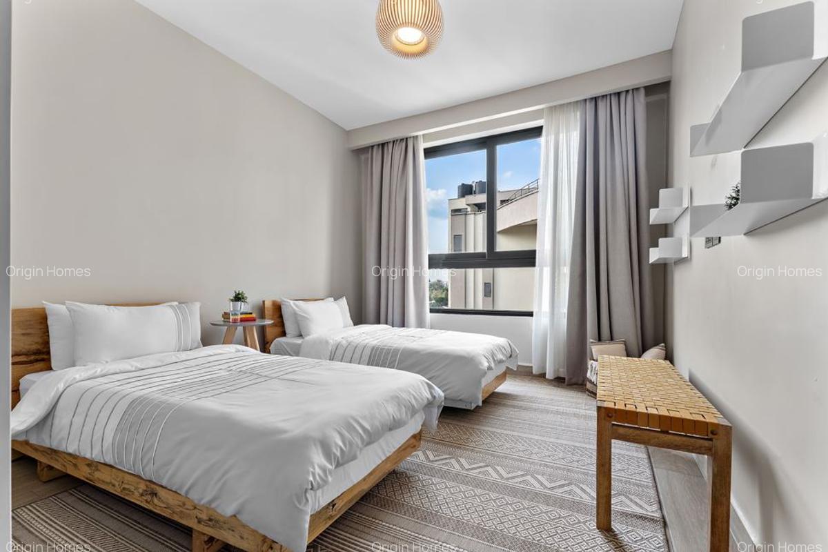 Furnished 3 Bed Apartment with En Suite at Riverside Drive - 10