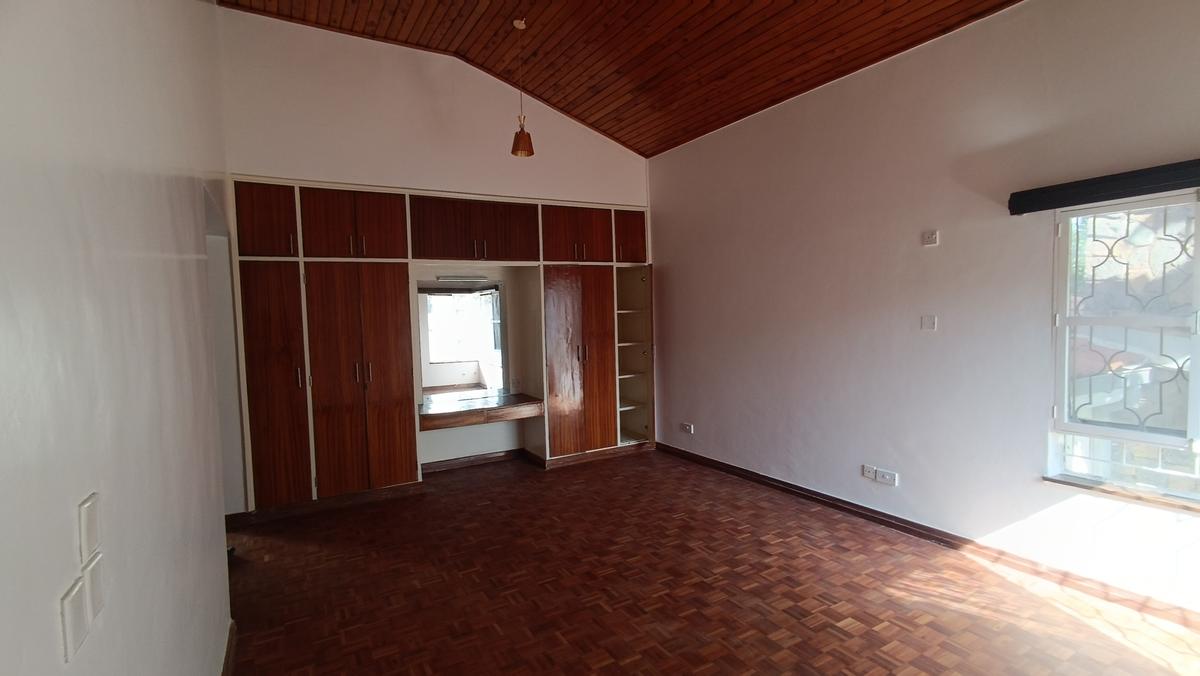 5 Bed House with Staff Quarters at Near Gigiri Fire Station - 17