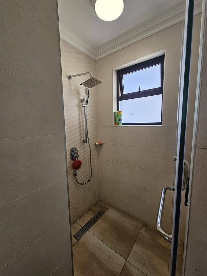 4 Bed Apartment with En Suite at General Mathenge - 12