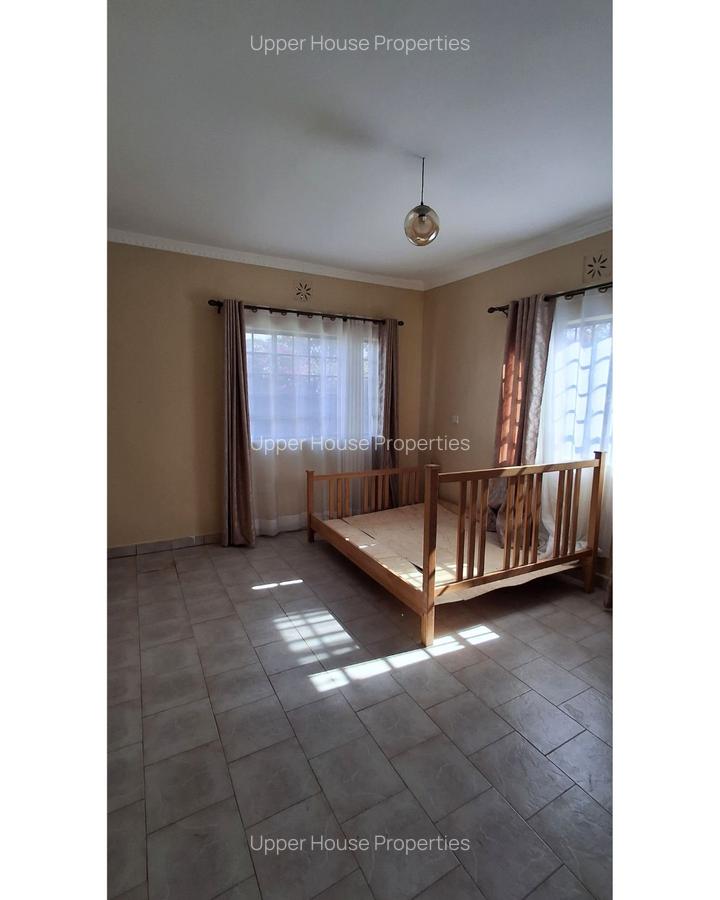 5 Bed House with En Suite in Nanyuki - 9