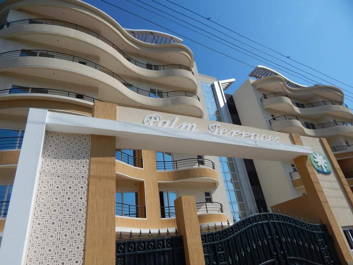 3 Bed Apartment with En Suite at Green Wood Drive - 9