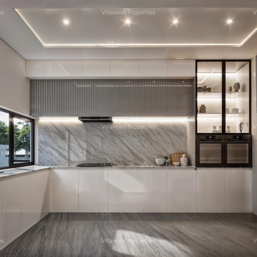 5 Bed Villa with En Suite in Lavington - 12