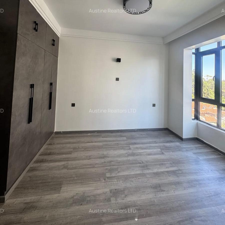 3 Bed Apartment with En Suite at Othaya Road - 6