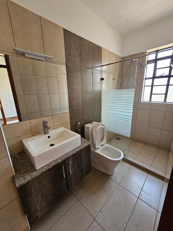 3 Bed Apartment with En Suite at Kilimani - 5