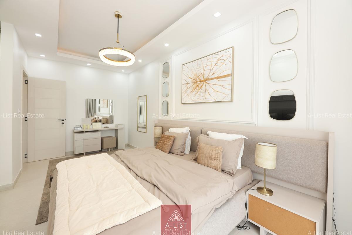 4 Bed Apartment with En Suite at General Mathenge - 18