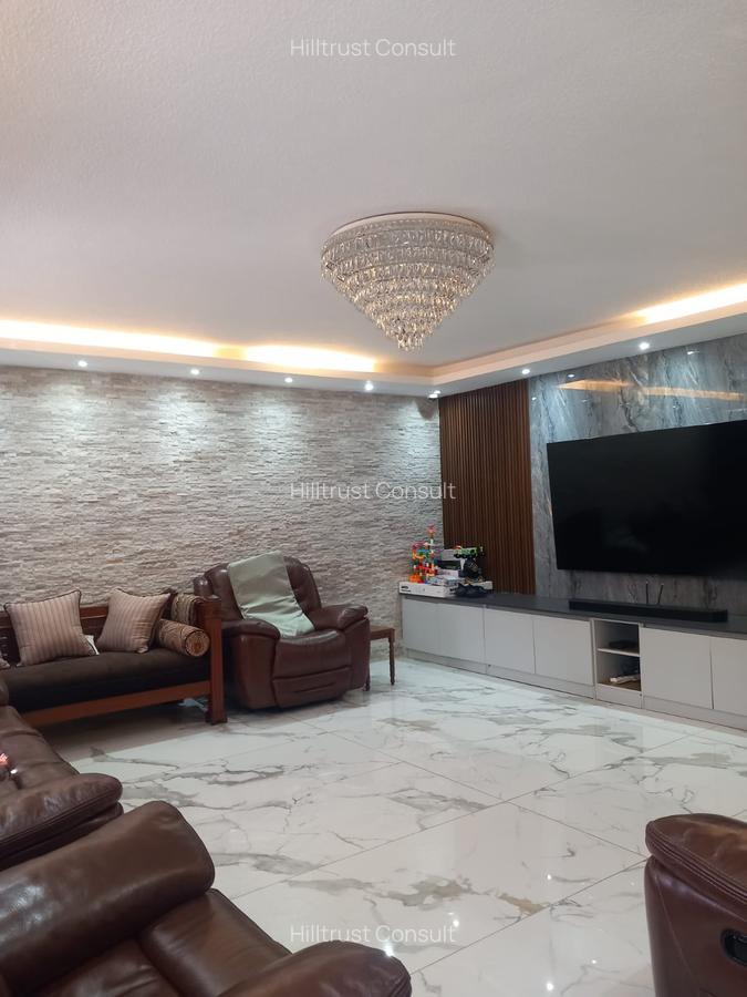 5 Bed Villa with En Suite in Lavington - 14