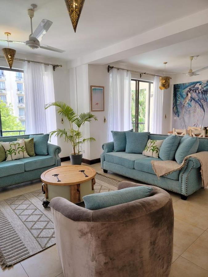 Serviced 2 Bed Apartment with En Suite in Nyali Area - 3