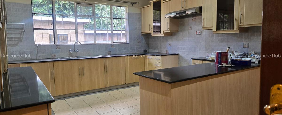 4 Bed House with En Suite at Karen - 7