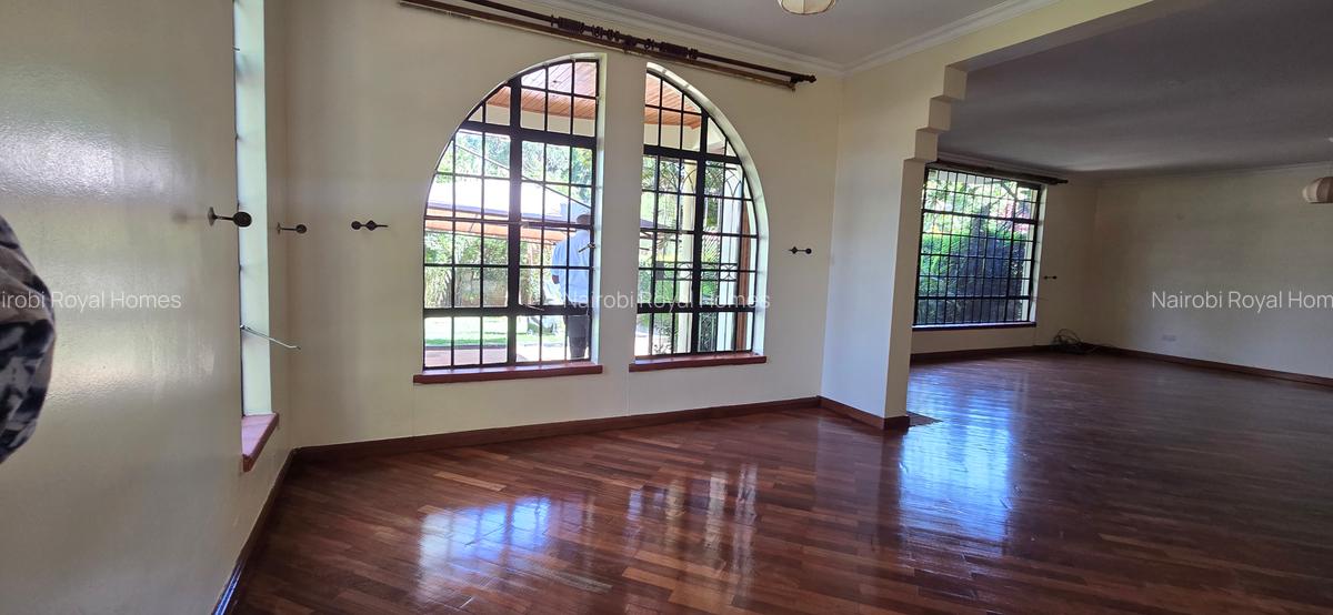 4 Bed Townhouse with En Suite at Lavington Green - 8