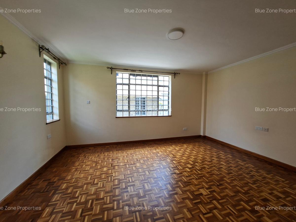 5 Bed House with En Suite at Off Mimosa Rd - 6