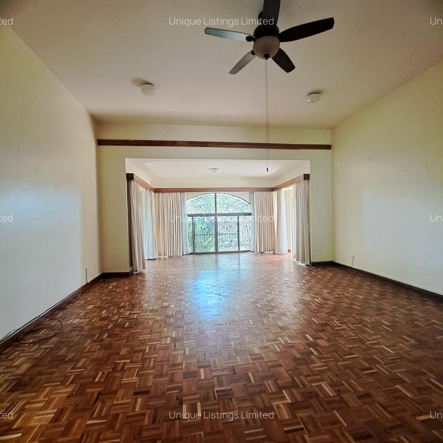 5 Bed House with Staff Quarters in Nyari - 10