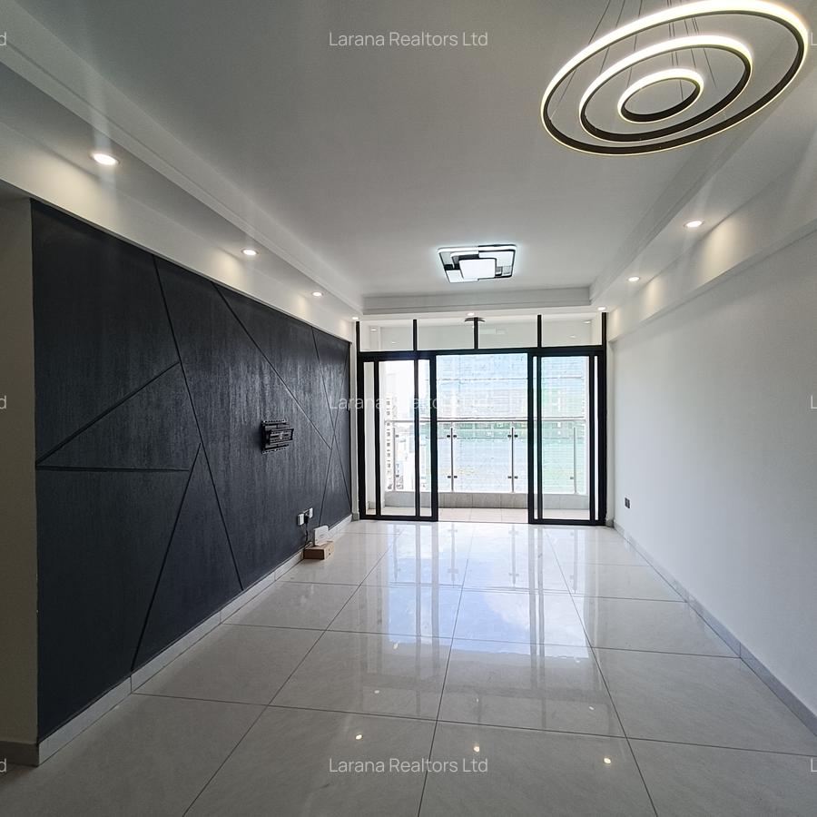 2 Bed Apartment with En Suite at Westlands Rd - 1