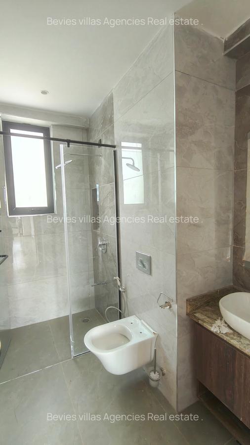 Serviced 4 Bed Apartment with En Suite at Riverside - 6