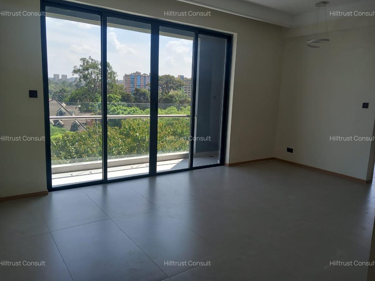 2 Bed Apartment with En Suite in Riverside - 1