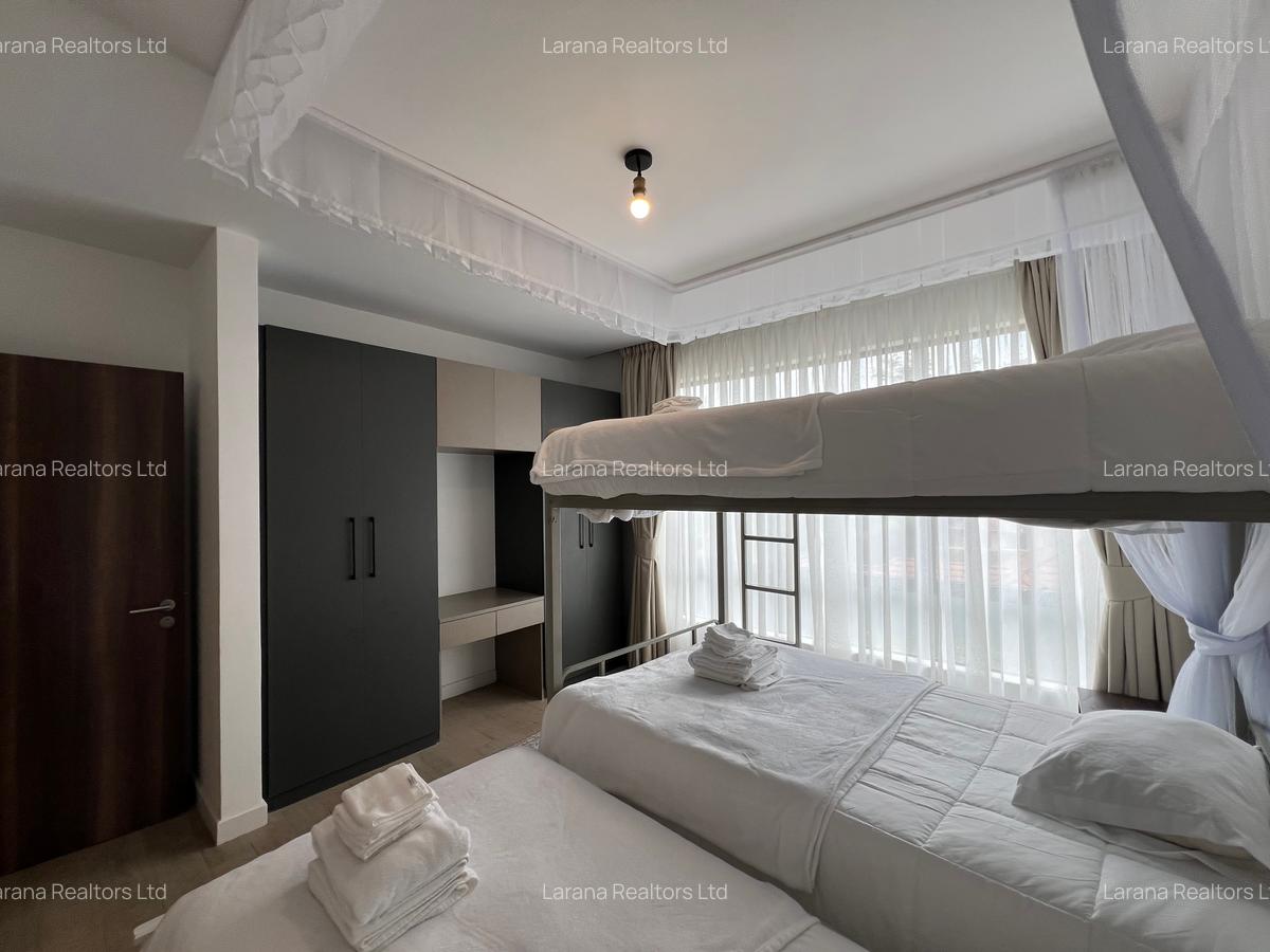 Furnished 4 Bed Apartment with En Suite at Two Rivers - 15