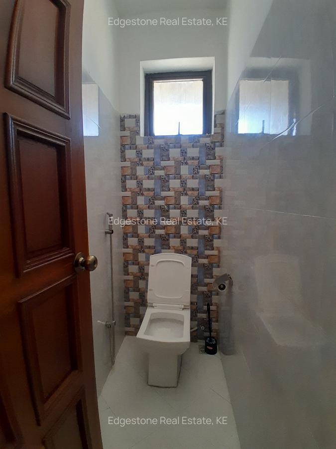 Furnished 2 Bed Apartment with En Suite at Tamarind Nyali - 17