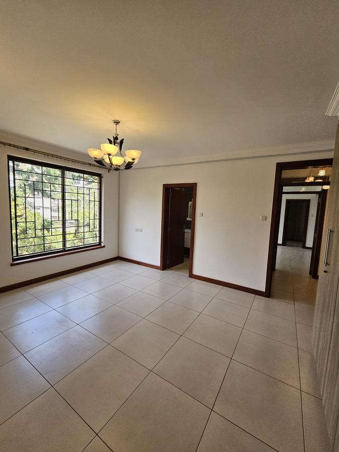 4 Bed Apartment with En Suite at Spring Valley - 10