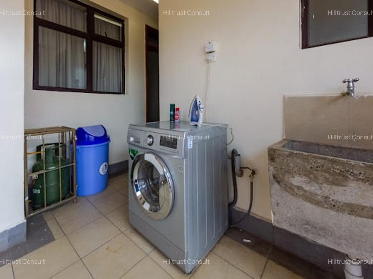 3 Bed Apartment with En Suite in Kilimani - 7
