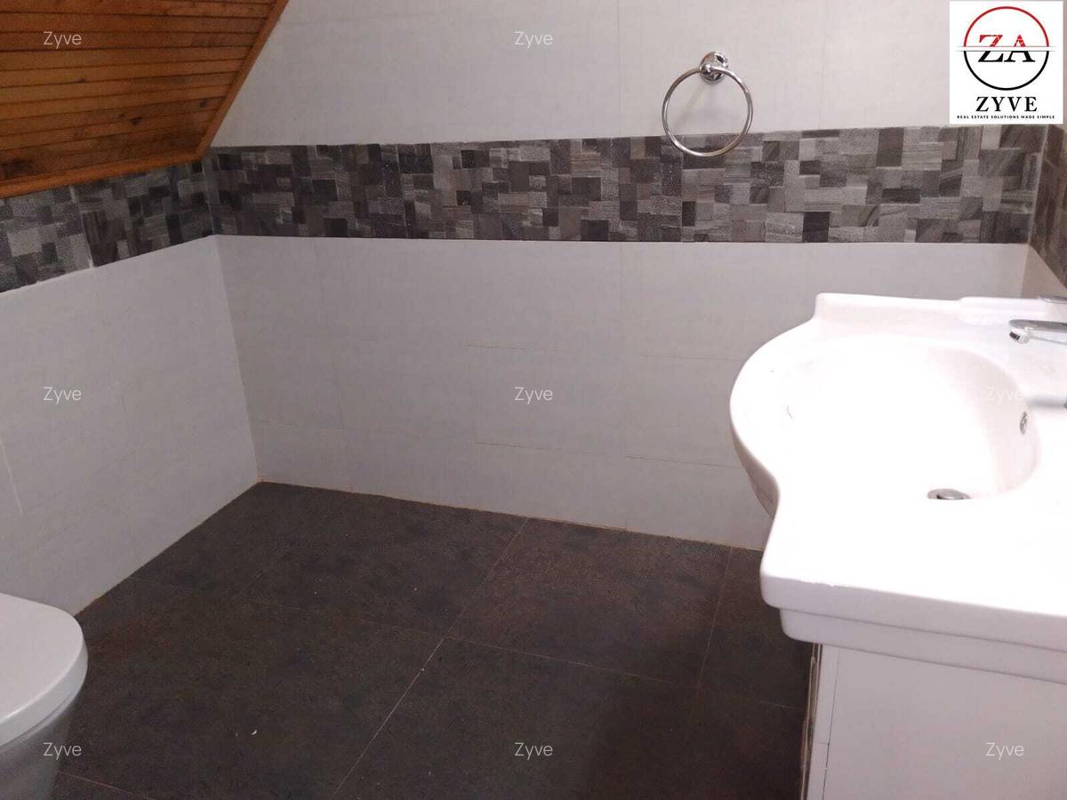 2 Bed Apartment with En Suite at Near Valley Archade - 10