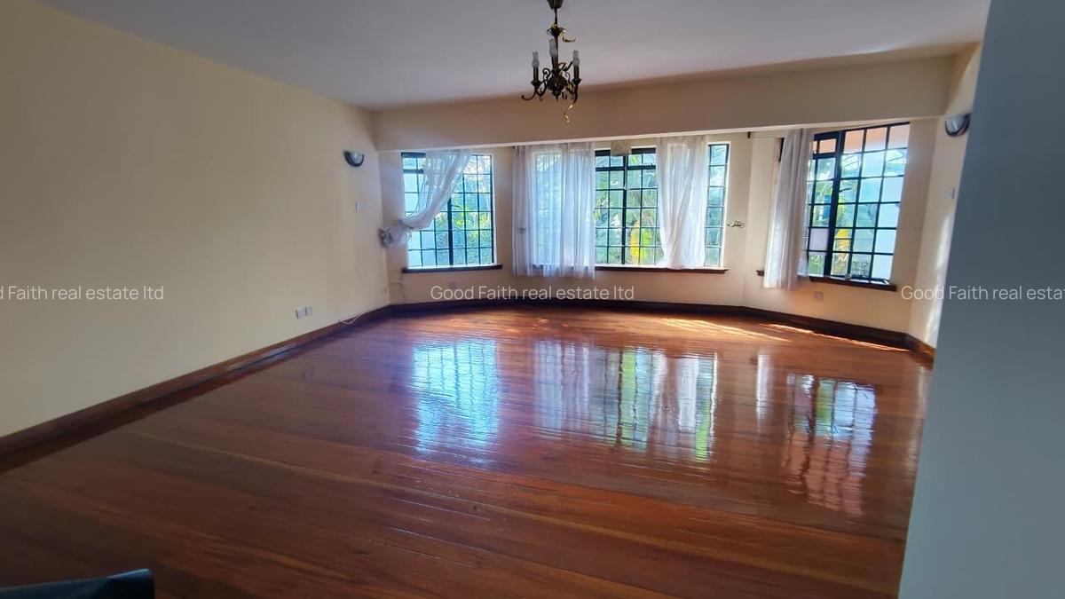 5 Bed House with En Suite in Runda - 6