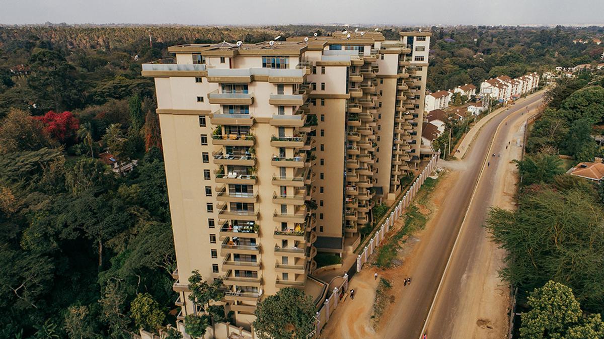 3 Bed Apartment with En Suite at Parklands Near Regal Plaza