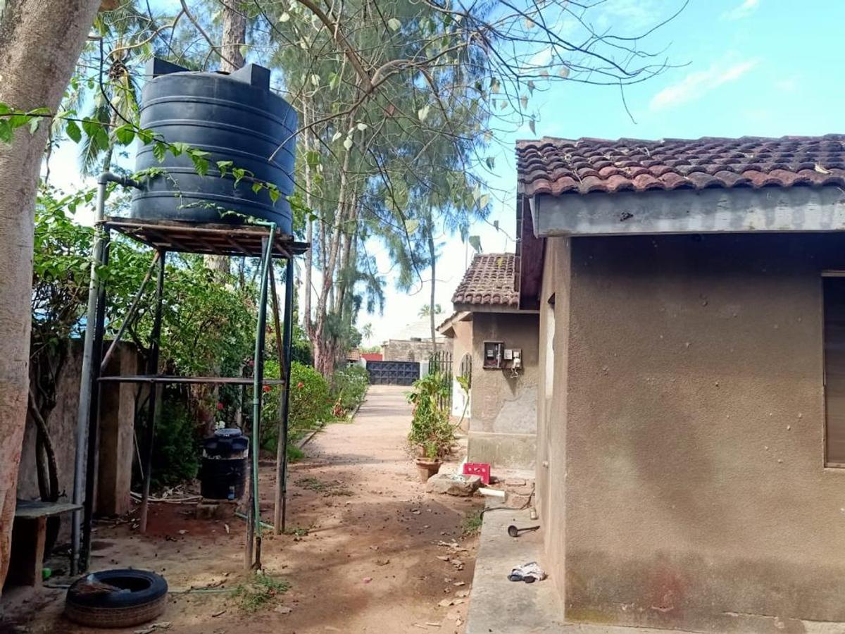 3 Bed House with Garden in Mtwapa - 12