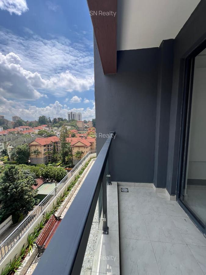1 Bed Apartment with En Suite in Kilimani - 4