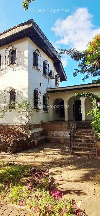 2 Bed Townhouse with En Suite at Nyali - 1