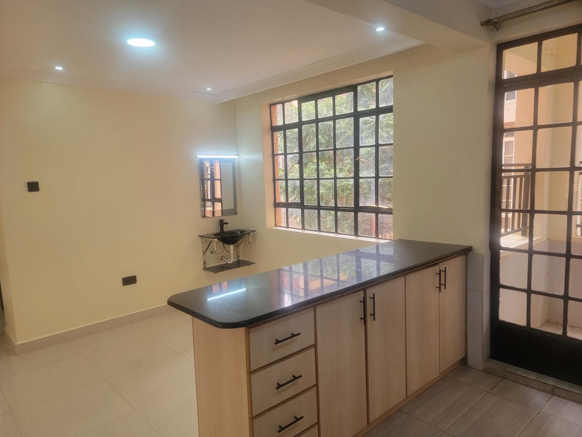 2 Bed Apartment with En Suite in Ruaka - 5