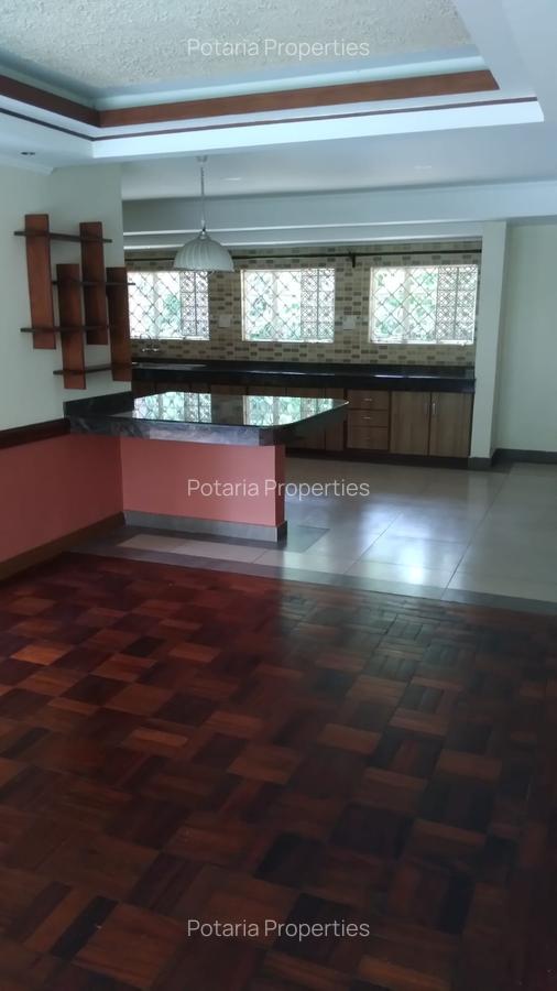 4 Bed House with En Suite in Muthaiga - 10