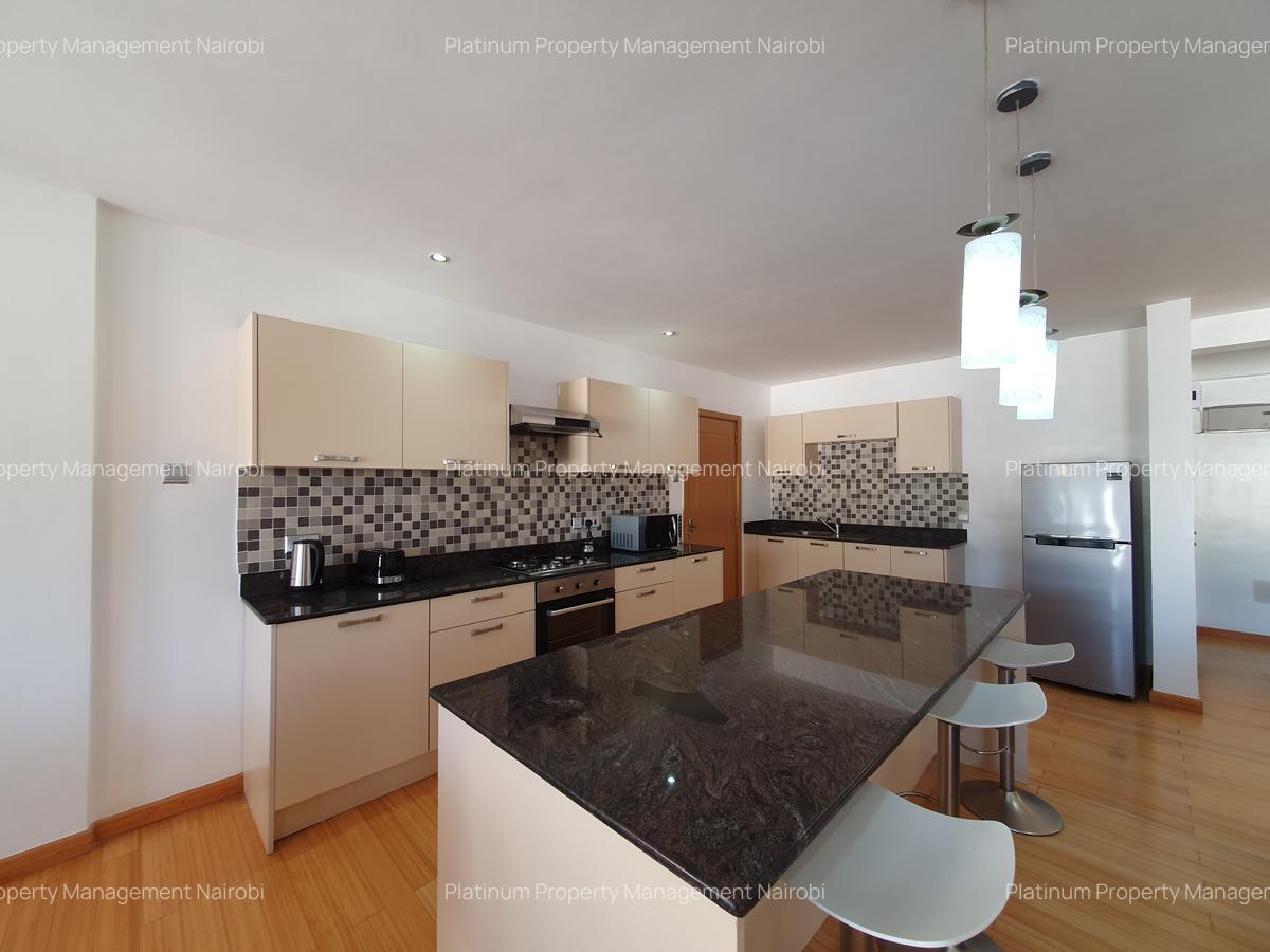 Serviced 2 Bed Apartment with En Suite at Westlands Rd - 5