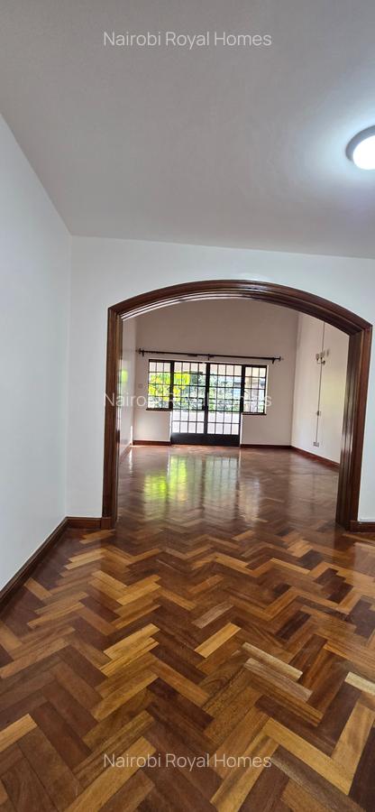 5 Bed Townhouse with En Suite at Lavington Green - 9