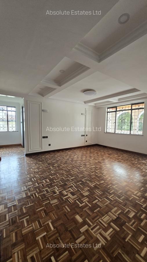 5 Bed Villa with Swimming Pool in Kiambu Road - 10