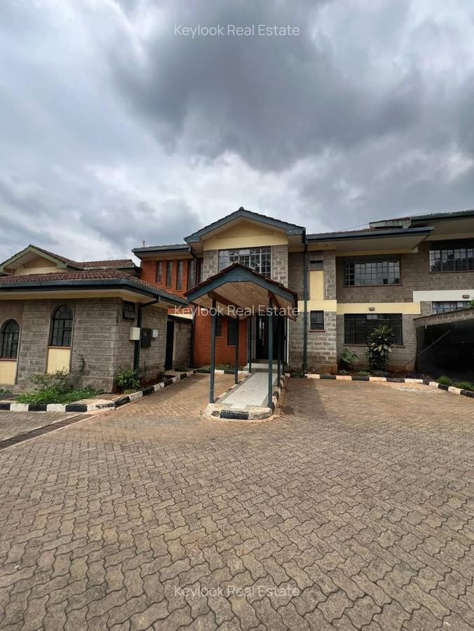 4 Bed Townhouse with En Suite at Lavington Green - 1