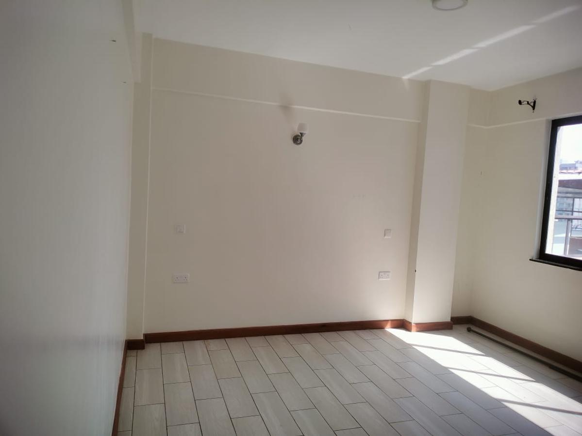 3 Bed Apartment with Borehole at Parklands - 5