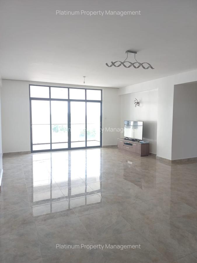 4 Bed Apartment with En Suite at Westlands Rd - 2