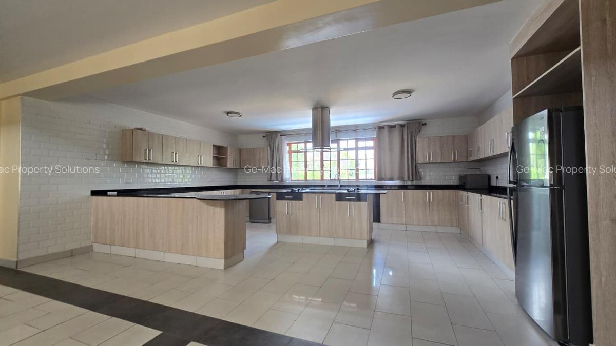 3 Bed Townhouse with En Suite in Karen - 12