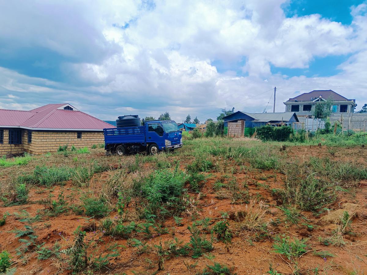 500 m² residential land at ha. thiru