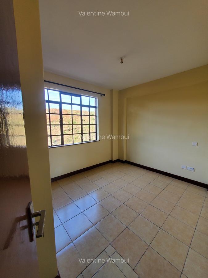 2 Bed Apartment with Borehole in Highrise - 7