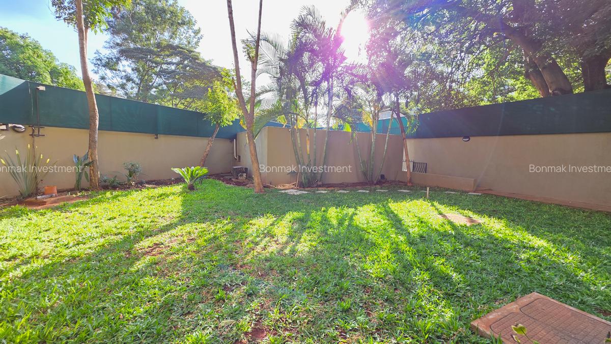 5 Bed Townhouse with En Suite at Karbaserian Avenue - 20