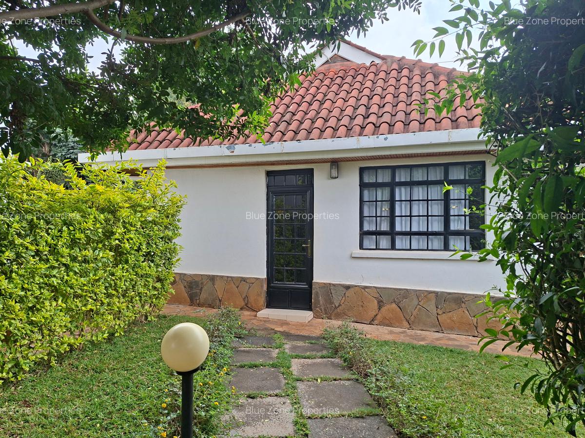 1 Bed Apartment with En Suite at Off Panafric Insurance Avenue - 2