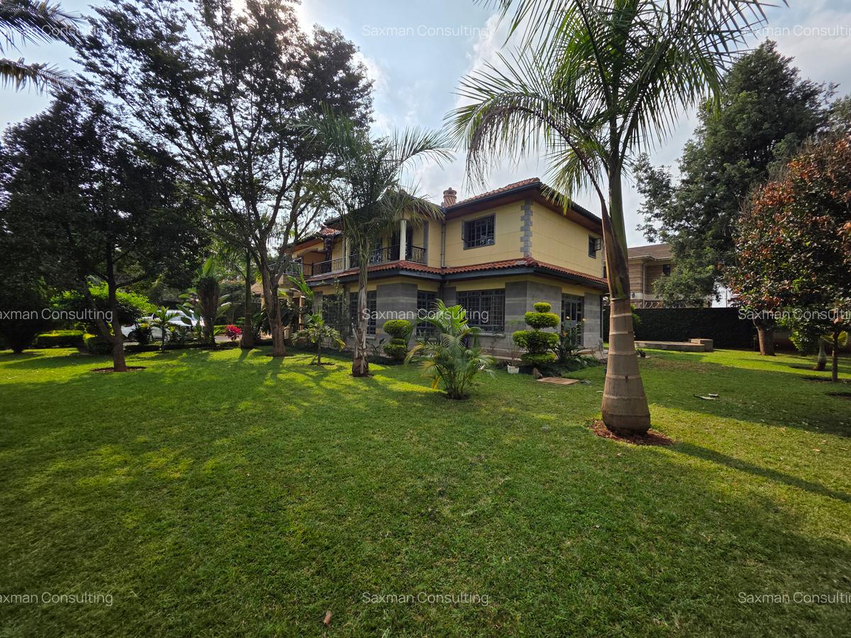 4 Bed House with En Suite in Runda - 1