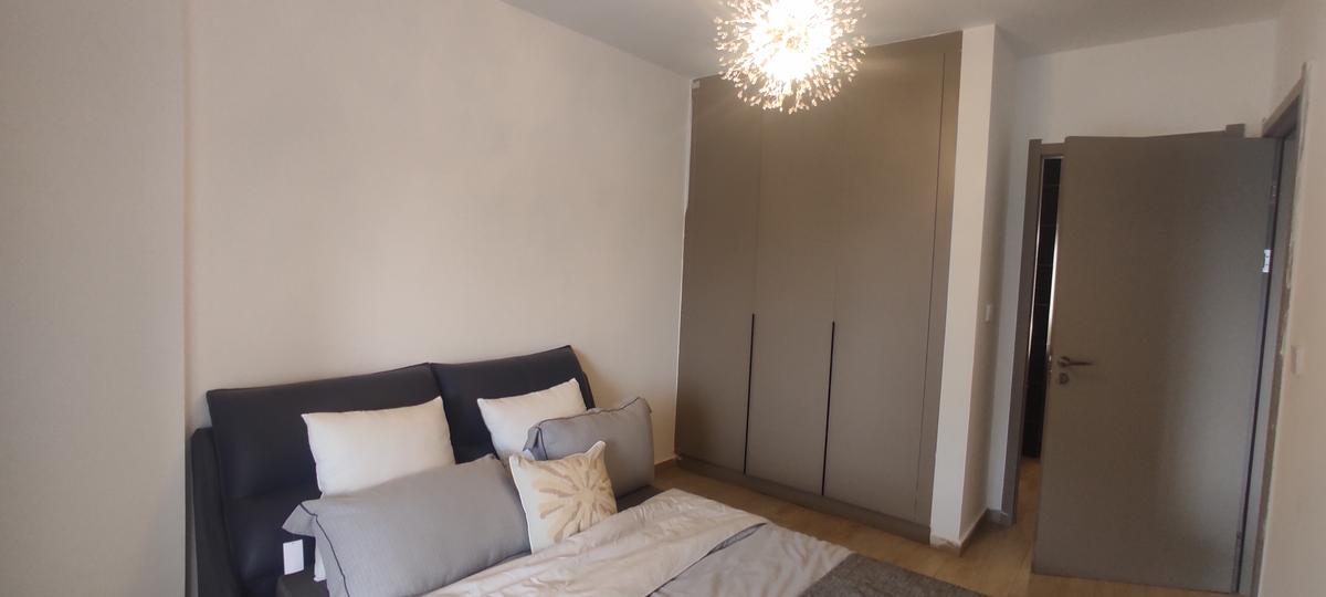 1 Bed Apartment with En Suite at South C - 8