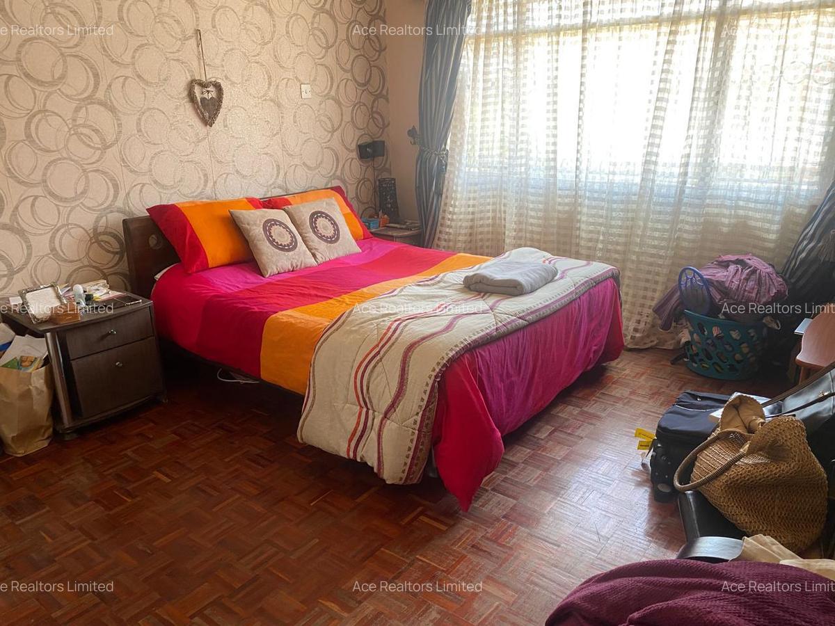 4 Bed Townhouse with En Suite at Brookside Estate Westlands Nairobi - 10