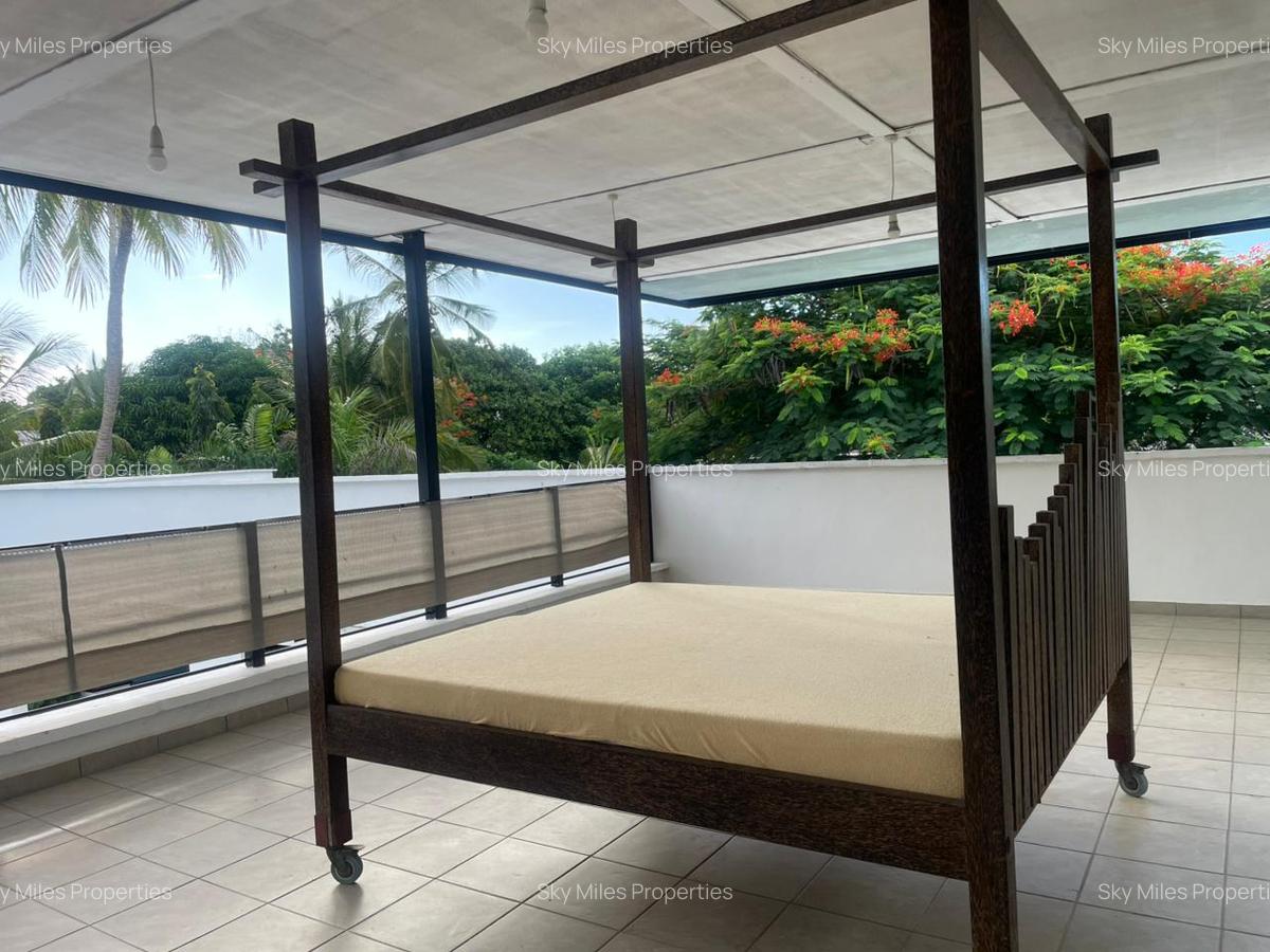 4 Bed Villa with En Suite at Watamu - 5