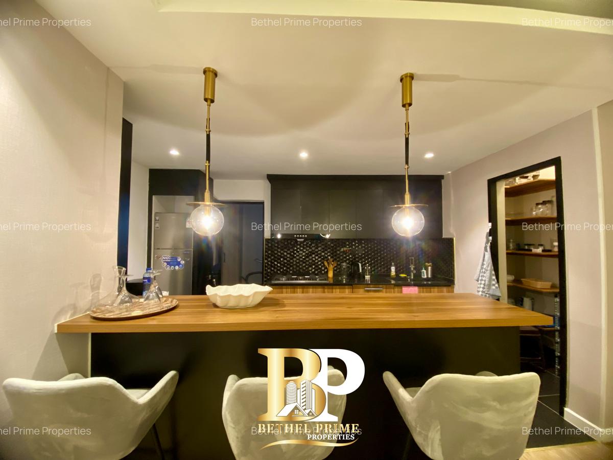 3 Bed Apartment with En Suite in Brookside - 3