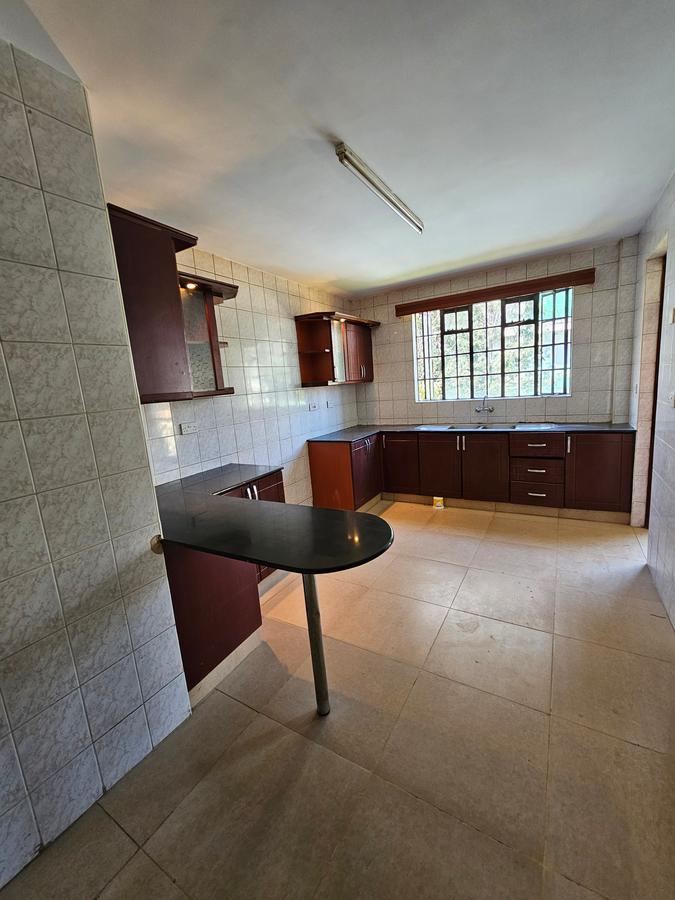 3 Bed Apartment with En Suite at Kilimani - 20