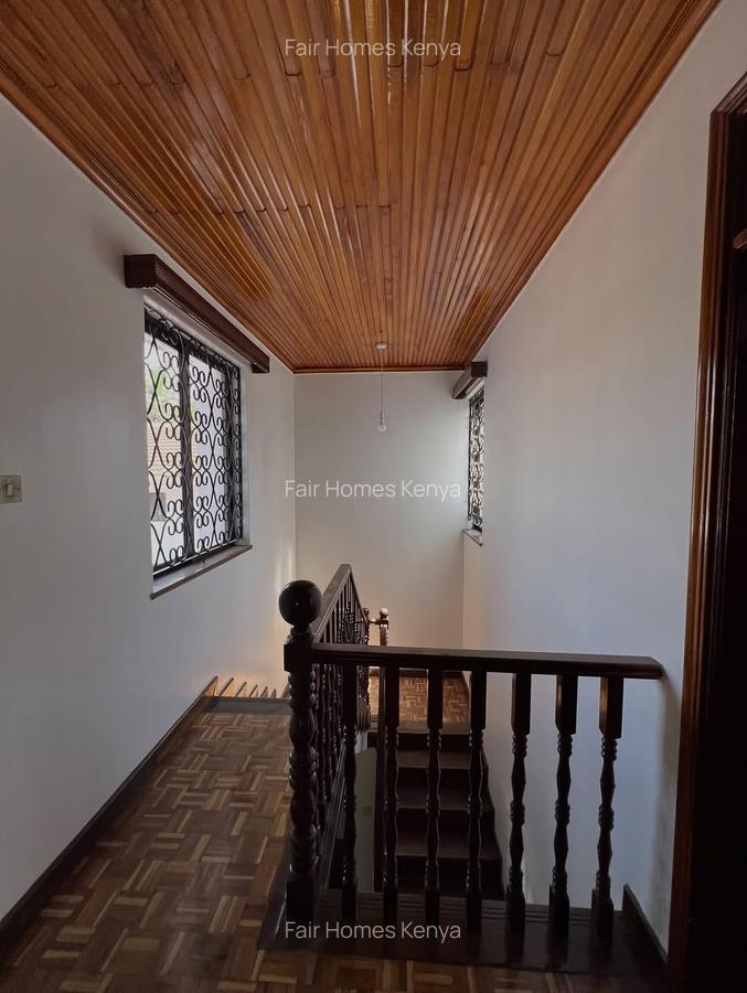 5 Bed Townhouse with En Suite at Kirichwa Road - 16