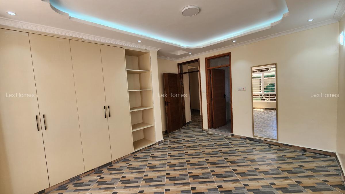 2 Bed Apartment with En Suite at Rimpa - 3