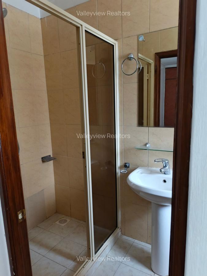 4 Bed Townhouse with En Suite at Kileleshwa - 19